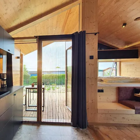 Werder -- Cozykoje -- Ostsee 150m I Sauna I Ekamin I Tiny House Mit Meerblick I 2 Pers Und Kind I By 