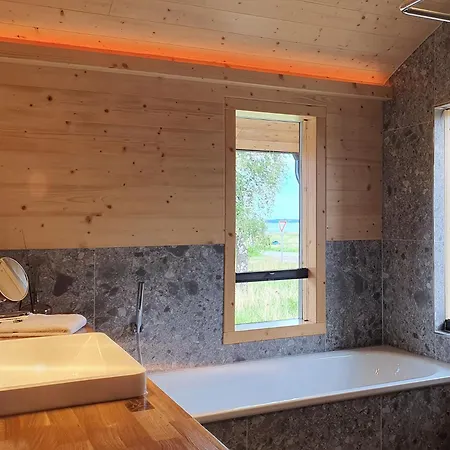 Werder -- Cozykoje -- Ostsee 150m I Sauna I Ekamin I Tiny House Mit Meerblick I 2 Pers Und Kind I By 