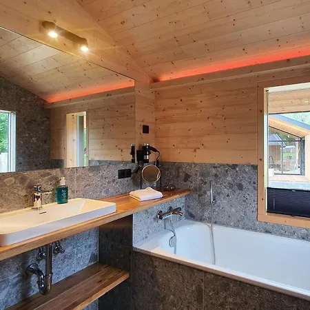Werder -- Cozykoje -- Ostsee 150m I Sauna I Ekamin I Tiny House Mit Meerblick I 2 Pers Und Kind I By 