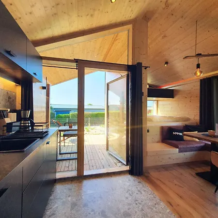 Werder -- Cozykoje -- Ostsee 150m I Sauna I Ekamin I Tiny House Mit Meerblick I 2 Pers Und Kind I By 