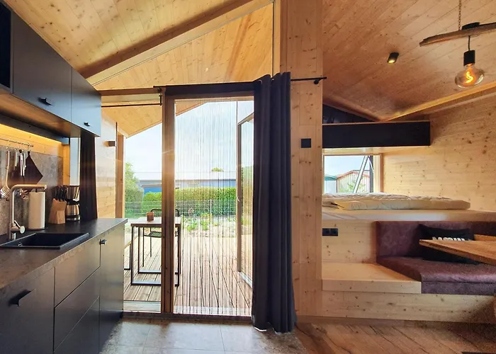 Werder -- Cozykoje -- Ostsee 150m I Sauna I Ekamin I Tiny House Mit Meerblick I 2 Pers Und Kind I By 